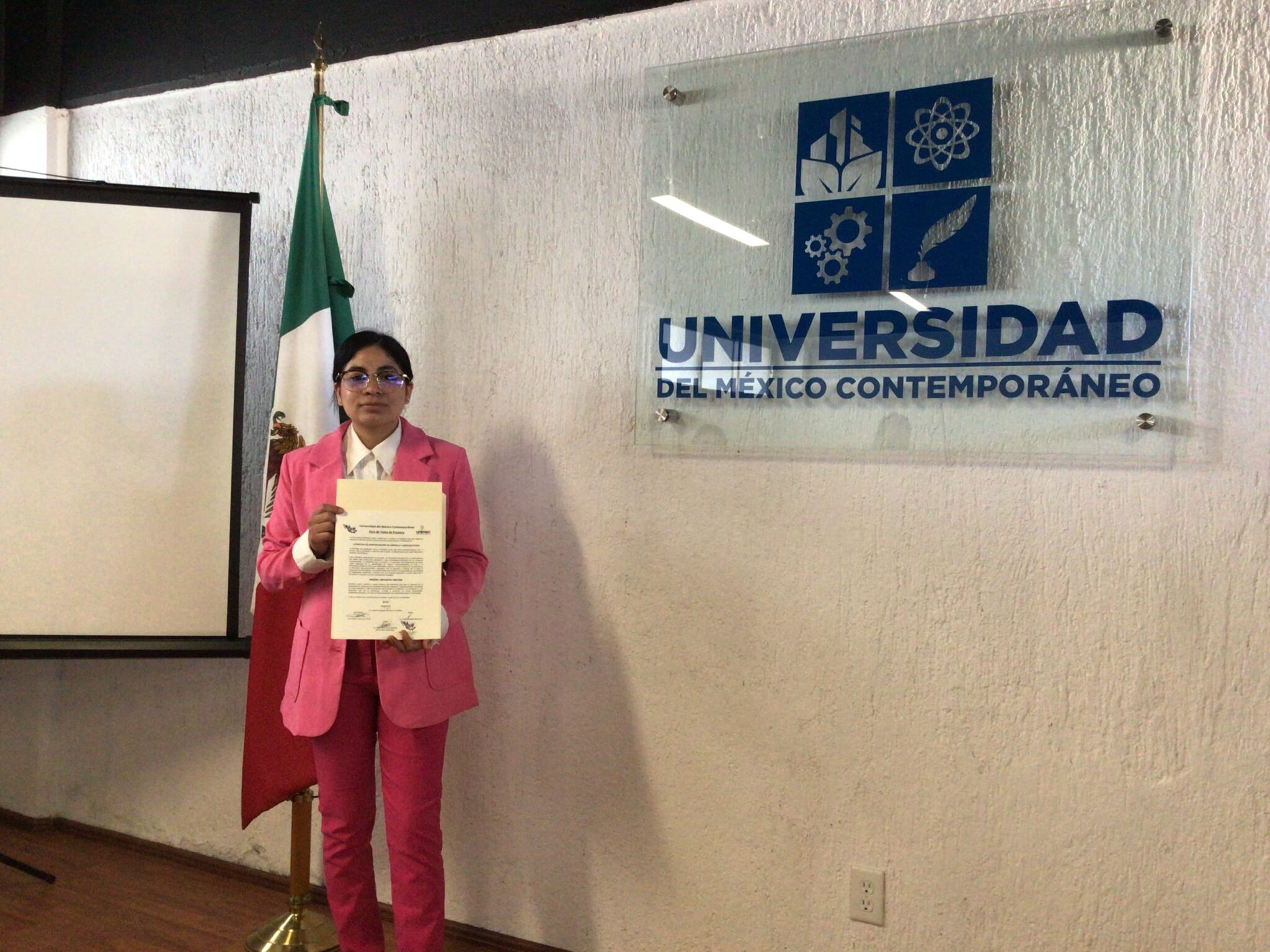 egresados-licenciatura-unimec