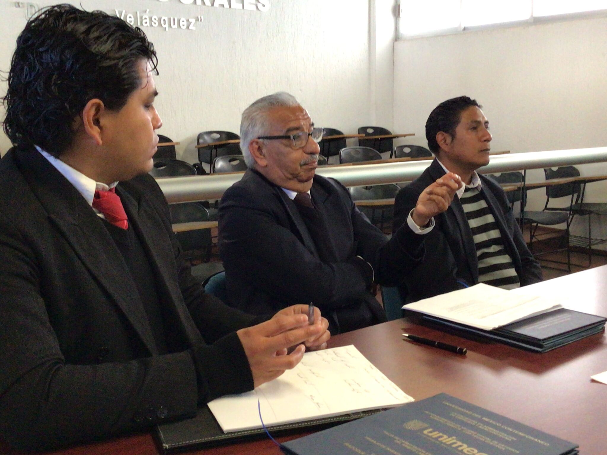 toma-de-protesta-unimec-alumnos-