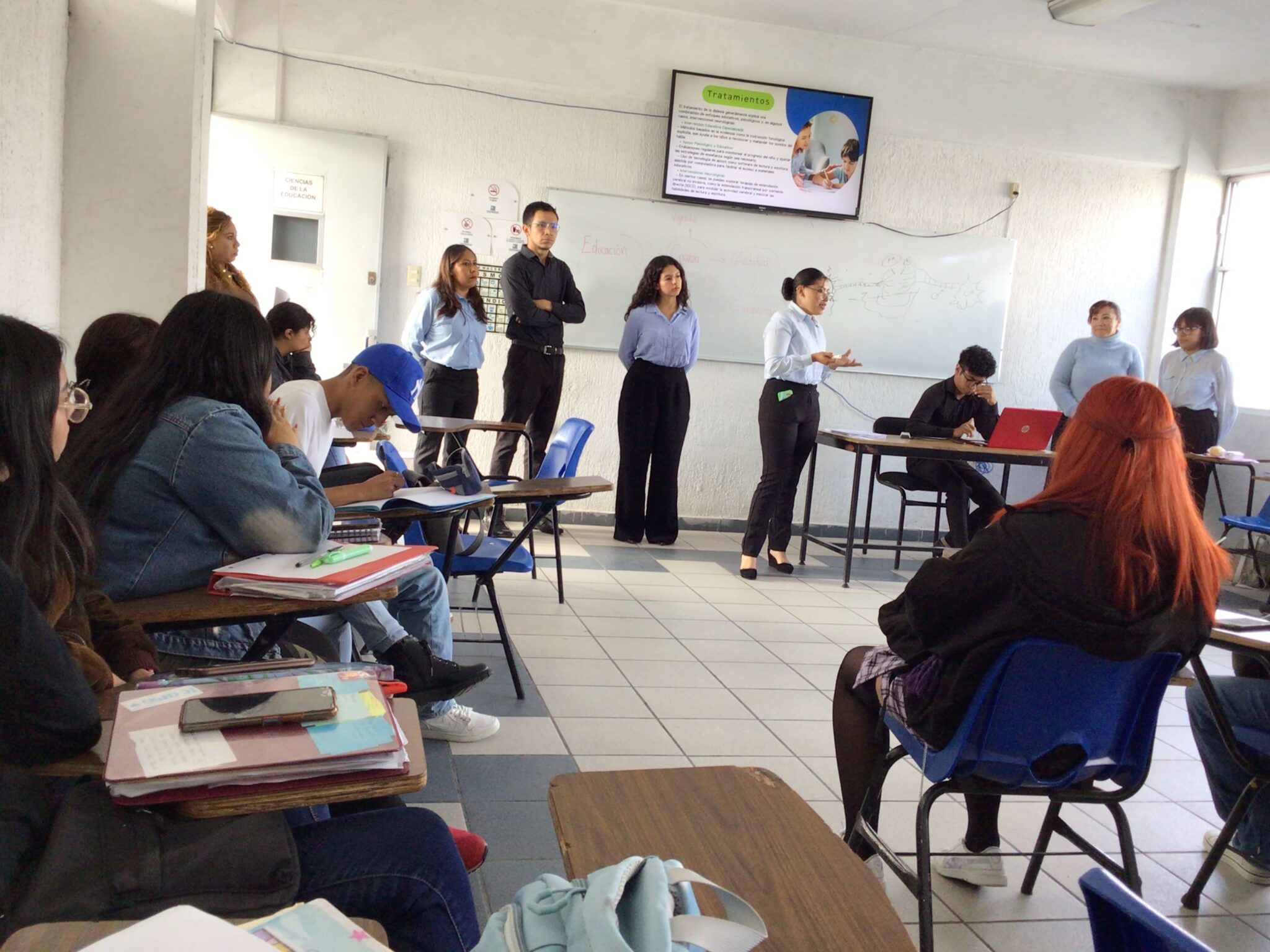 unimec-licenciatura-psicología-alumnos