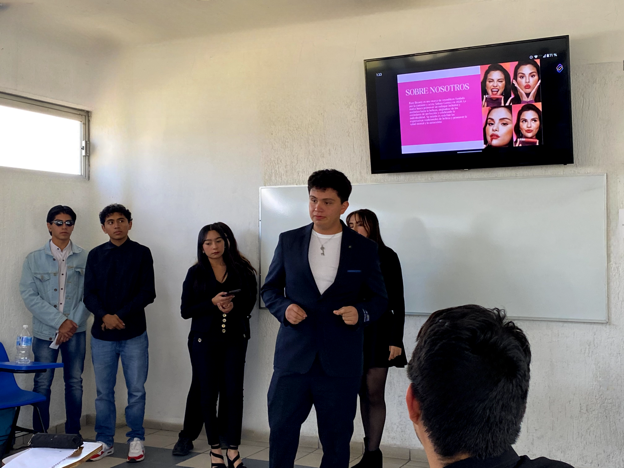 unimec-licenciatura-alumnos-administración